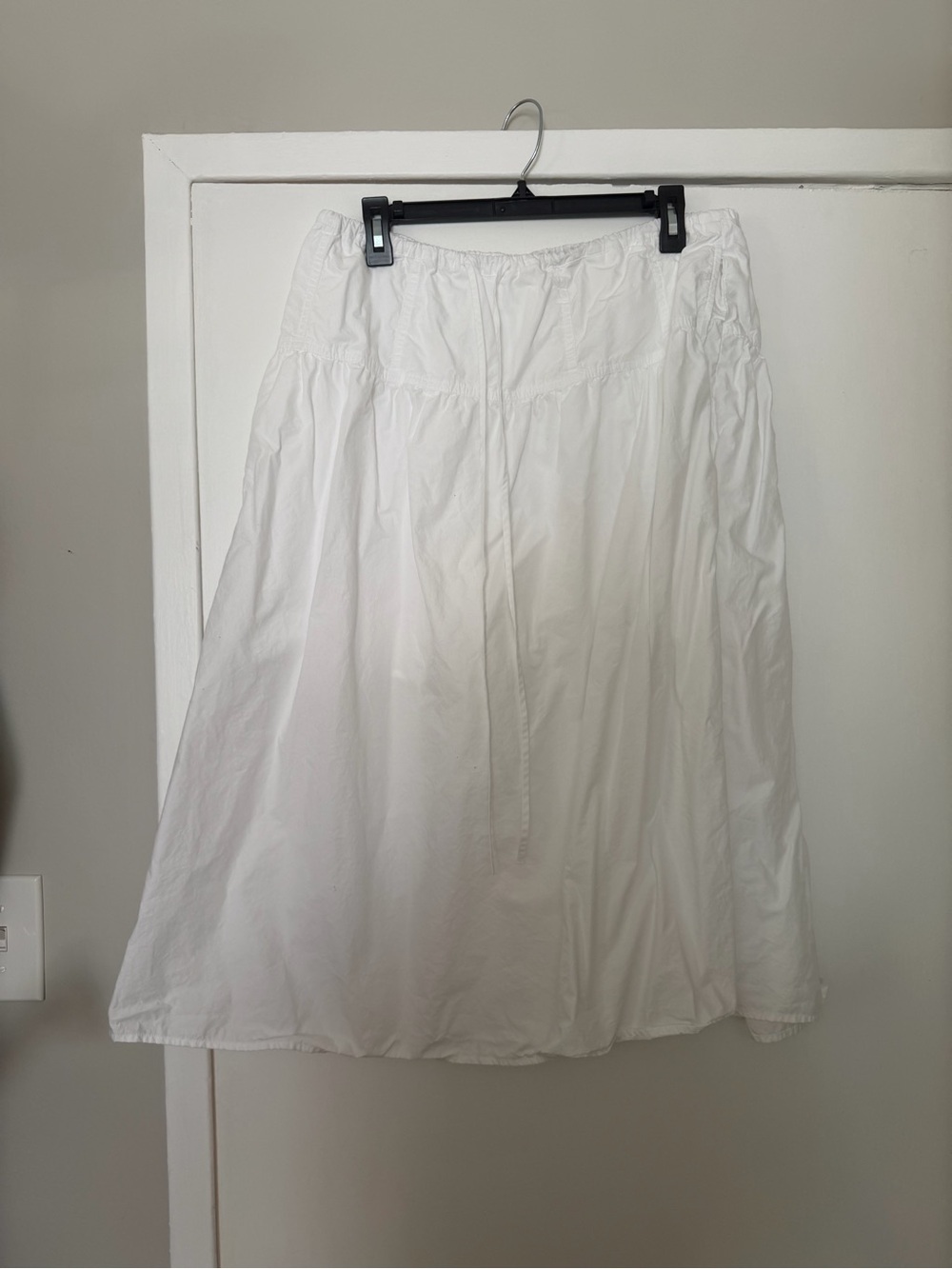 Banana Republic White Women's A-Line Midi Skirt